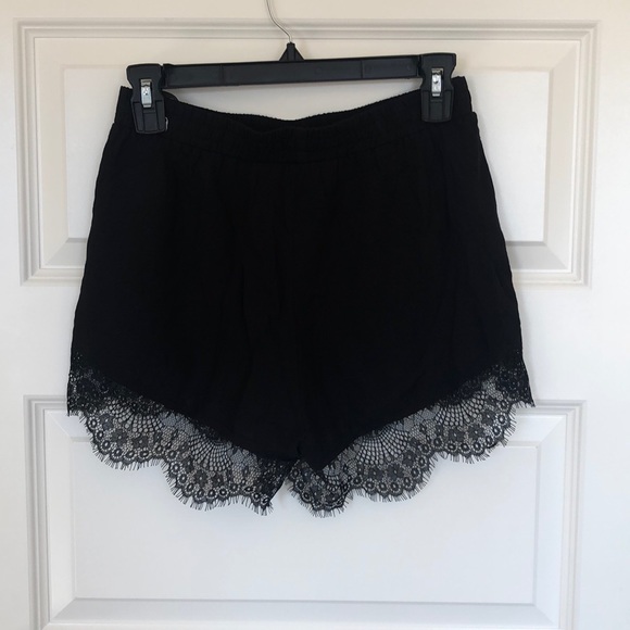 Black Shorts with Lace - Picture 2 of 2
